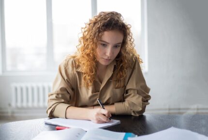 How to Write an Admissions Essay? Best Essay Writing Tips