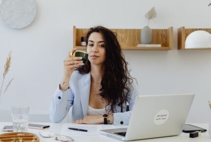 How to Be An Entrepreneur: 8 Things You Need to Do Every Day